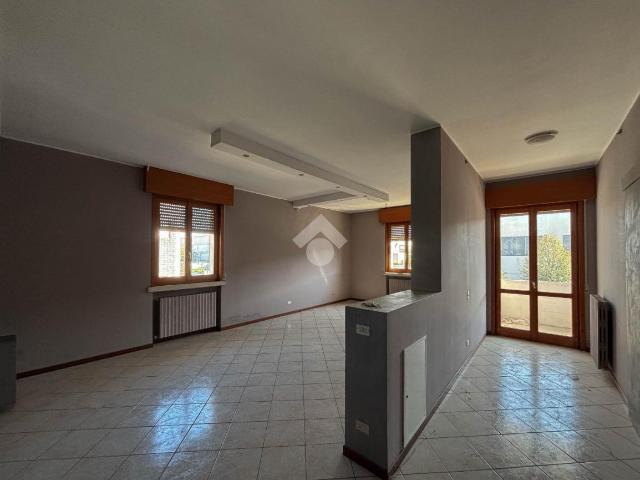 Ufficio in vendita a Concorezzo, Lombardia