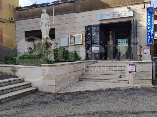 Ufficio in vendita a Corchiano, Lazio