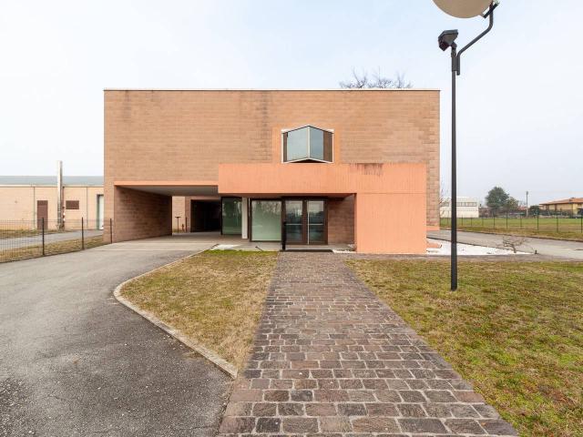 Ufficio in vendita a Cordenons, Friuli-Venezia Giulia