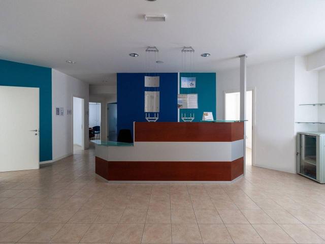 Ufficio in vendita a Cordenons, Friuli-Venezia Giulia