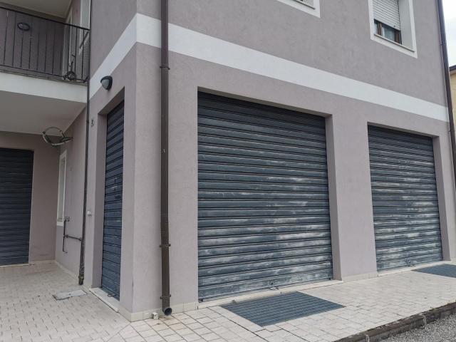 Ufficio in vendita a Coriano, Reggio Emilia