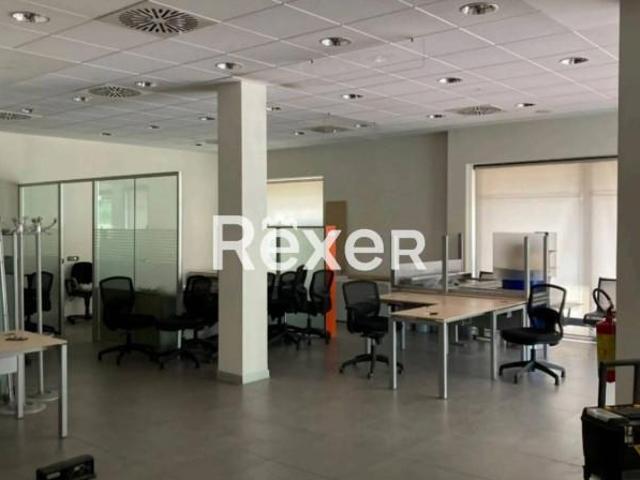 Ufficio in vendita a Cornaredo, Lombardia