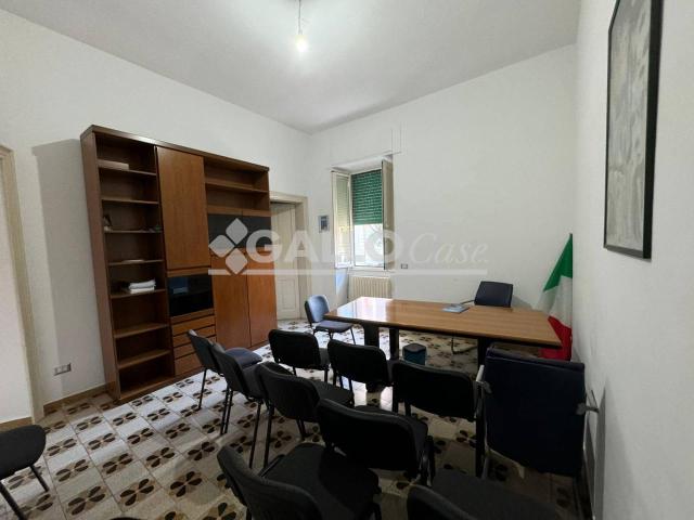 Ufficio in vendita a Calabria, Cosenza