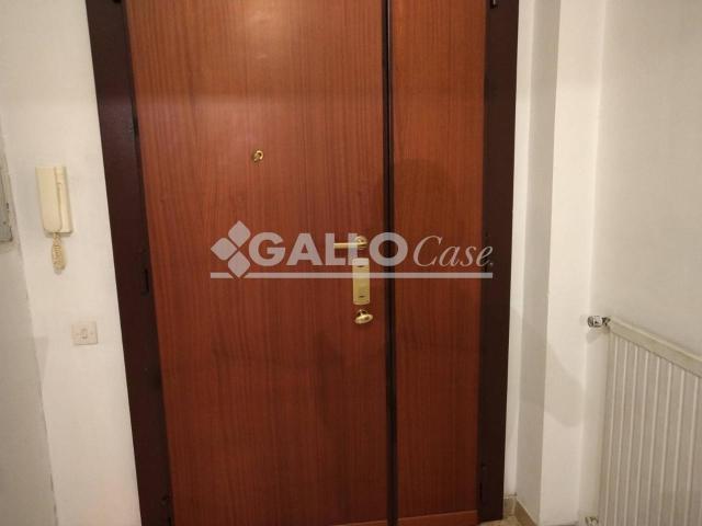 Ufficio in vendita a Quartiere Tribunale, Calabria