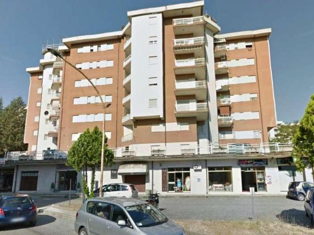 Ufficio in vendita a Città 2000, Calabria