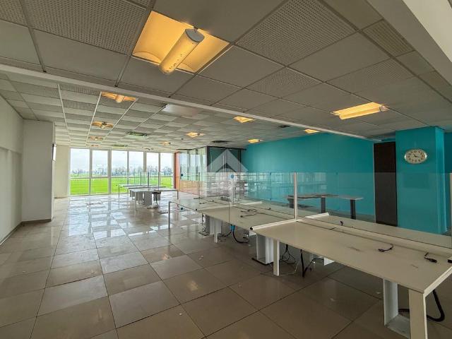 Ufficio in vendita a San Felice, Cremona