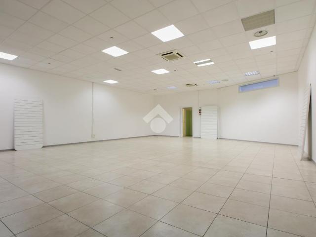 Ufficio in vendita a Curno, Lombardia