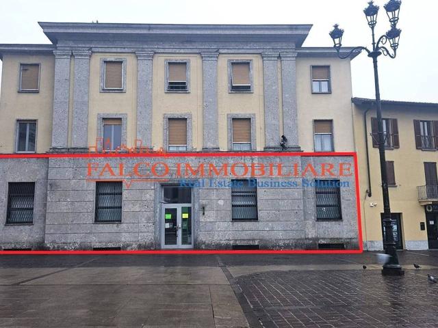 Ufficio in vendita a Piazza, Desio