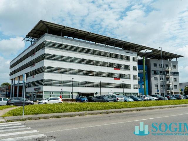 Ufficio in vendita a Ex Gavazzi, Desio