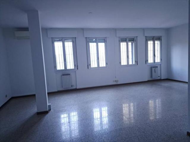 Ufficio in vendita a Dolo, Venezia