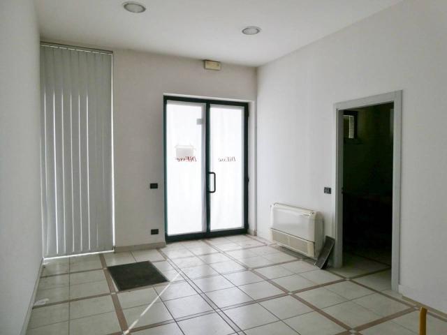 Ufficio in vendita a Vicenza, Veneto