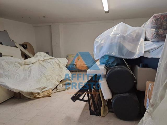 Ufficio in vendita a Empoli, Firenze