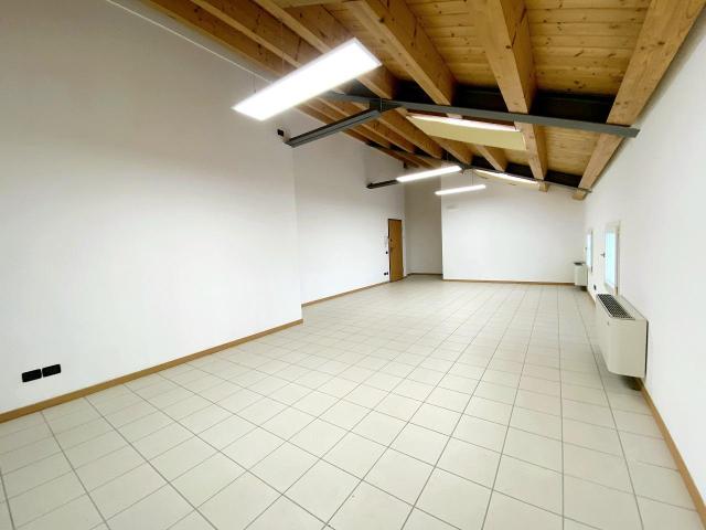 Ufficio in vendita a Este, Veneto