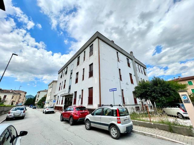 Ufficio in vendita a Spina, Marche