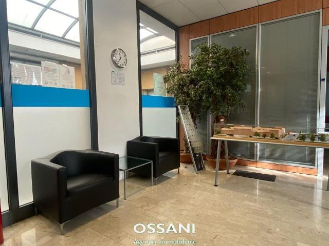Ufficio in vendita a Unione della Romagna Faentina, Faenza