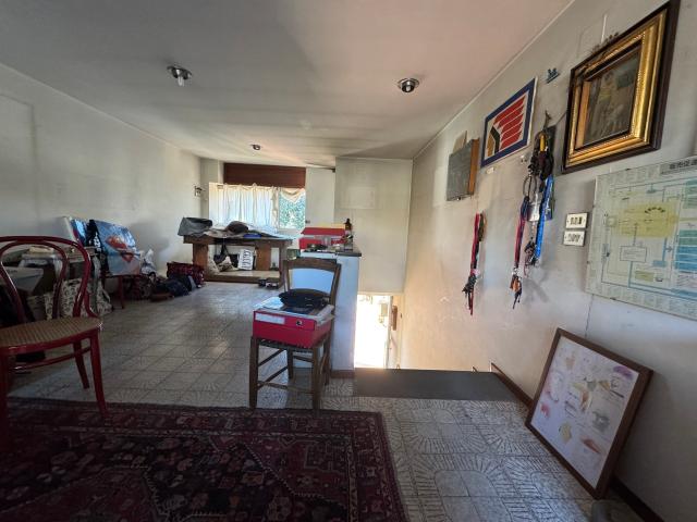 Ufficio in vendita a Quartiere 4, Firenze