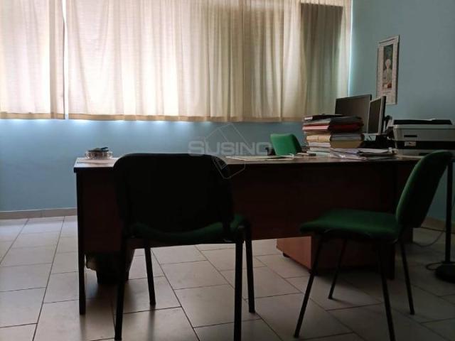 Ufficio in vendita a Taverna, Floridia