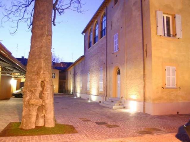 Ufficio in vendita a Unione di Comuni della Romagna Forlivese, Quattro