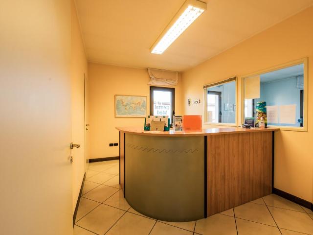 Ufficio in vendita a Fossò, Venezia