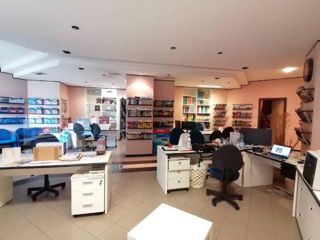 Ufficio in vendita a Unione dei Comuni Circondario dell'Empolese Valdelsa, Fucecchio