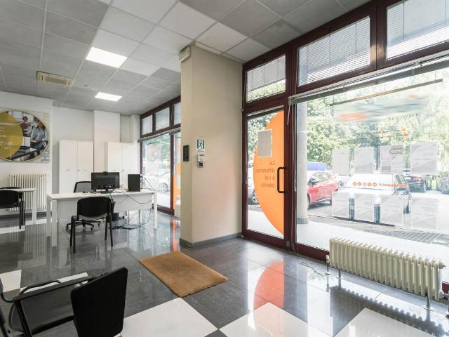 Ufficio in vendita a Centro, Gallarate