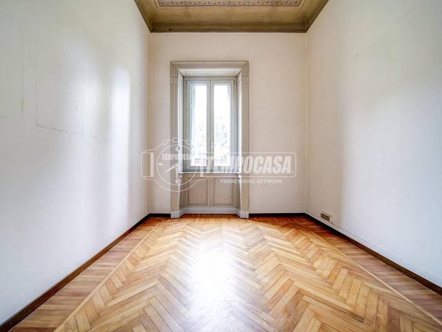 Ufficio in vendita a Centro, Gallarate