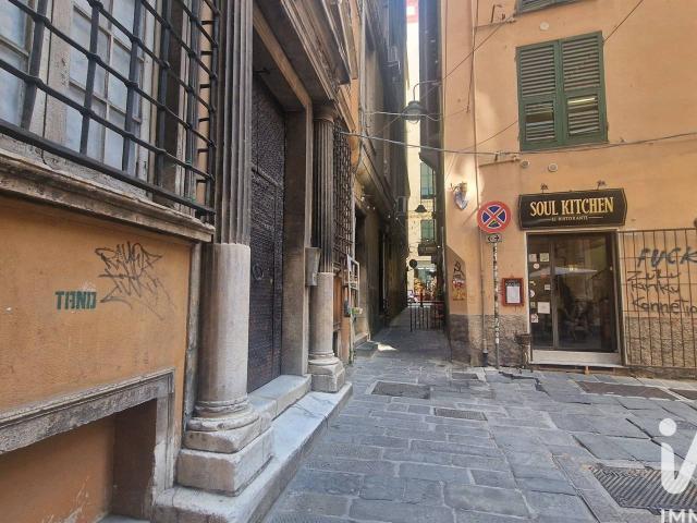 Ufficio in vendita a Maddalena, Genova