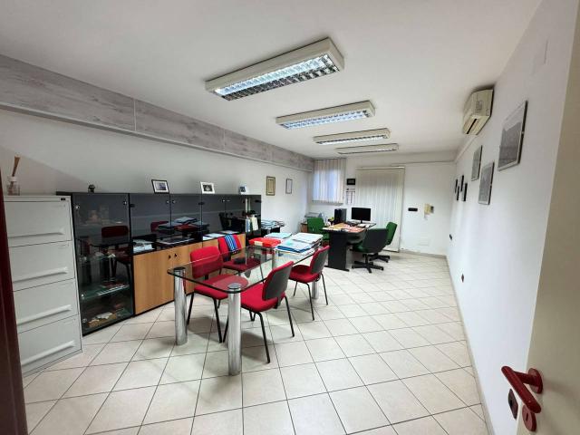 Ufficio in vendita a Gonnesa, Sardigna/Sardegna
