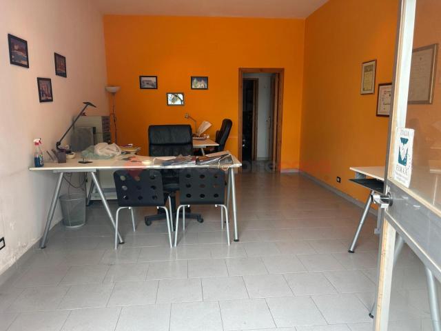 Ufficio in vendita a Puglia, Taranto