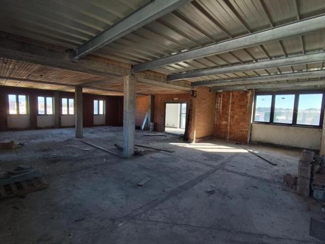 Ufficio in vendita a Capannori, Lucca