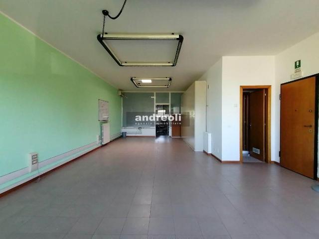 Ufficio in vendita a Marche, Ancona