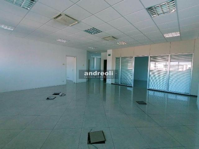 Ufficio in vendita a Marche, Ancona