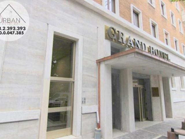 Ufficio in vendita a Tornimparte, Abruzzo