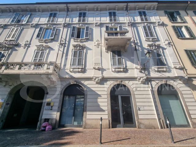 Ufficio in vendita a Pescarenico, Lecco