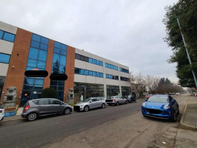 Ufficio in vendita a Oltresempione, Legnano