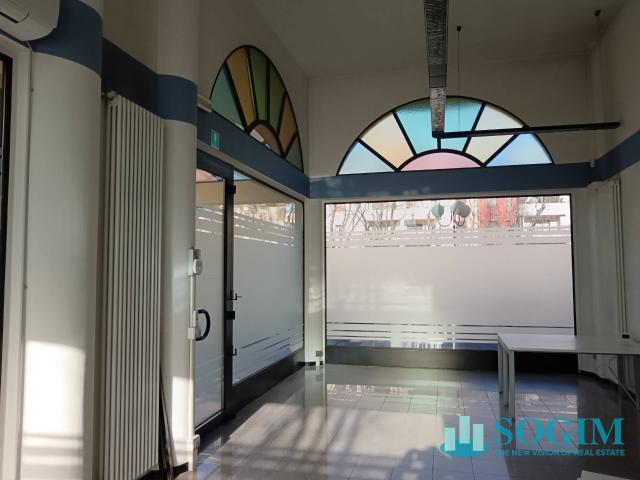 Ufficio in vendita a Lissone, Lombardia