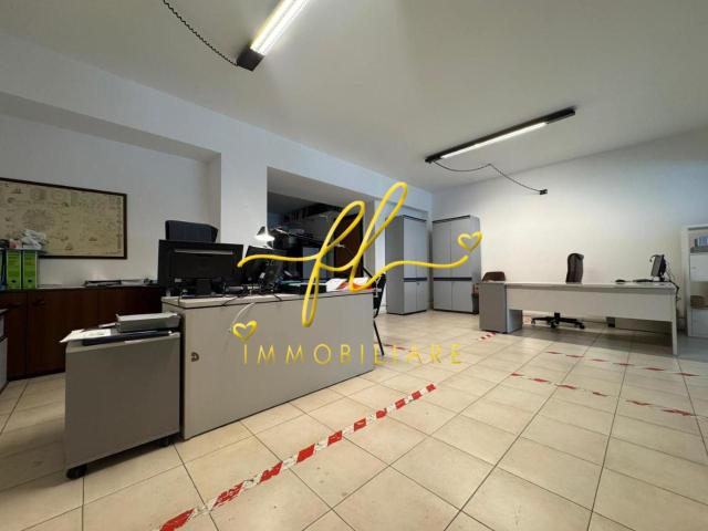 Ufficio in vendita a Livorno, Toscana