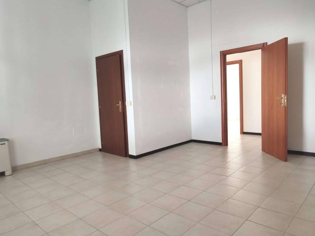 Ufficio in vendita a Ex Borma, Livorno