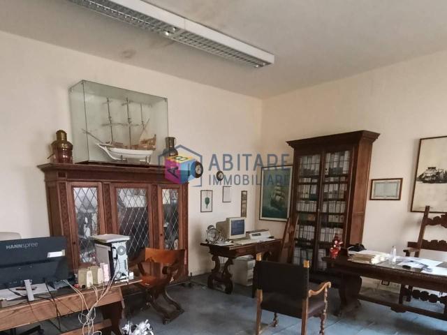 Ufficio in vendita a Livorno, Toscana