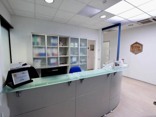 Ufficio in vendita a Banditella, Livorno