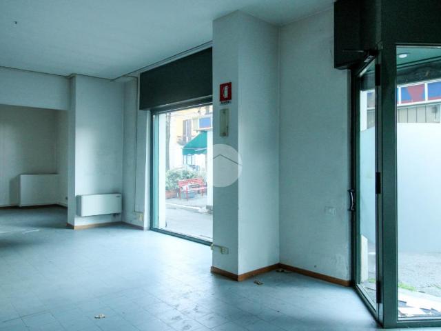 Ufficio in vendita a Revellino, Lodi