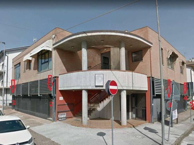 Ufficio in vendita a Marche, Ancona