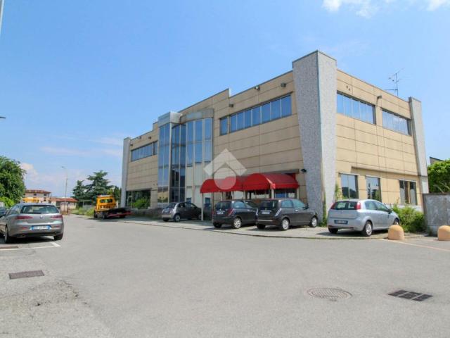 Ufficio in vendita a Manerbio, Lombardia