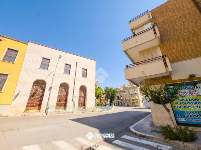 Ufficio in vendita a Puglia, Foggia