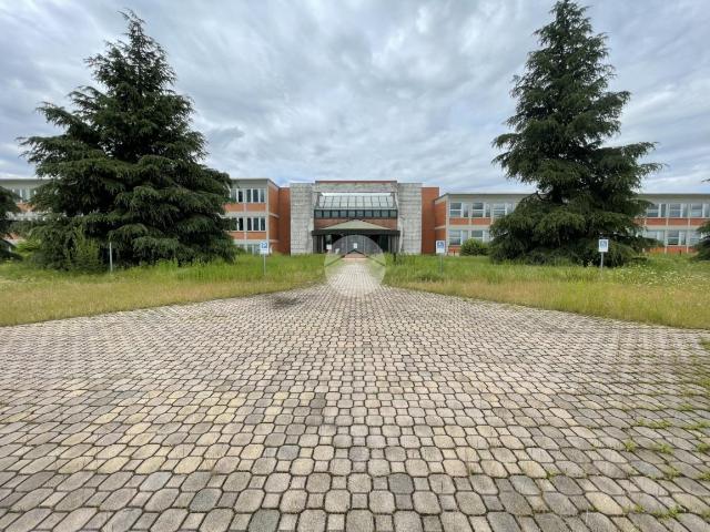Ufficio in vendita a Mesero, Lombardia