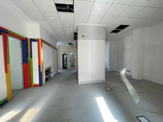 Ufficio in vendita a Pisa, Toscana