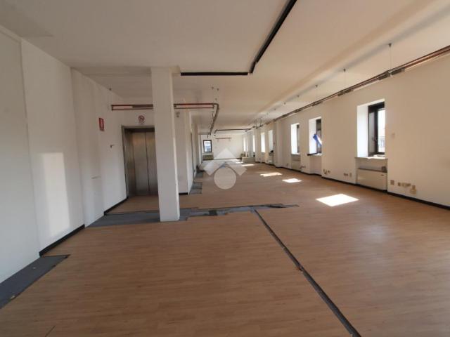 Ufficio in vendita a Melegnano, Lombardia