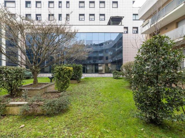 Ufficio in vendita a Melzo, Lombardia