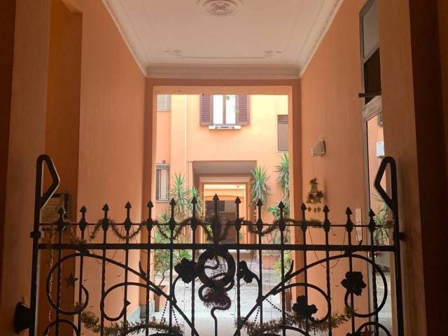 Ufficio in vendita a Municipio 4, Milano