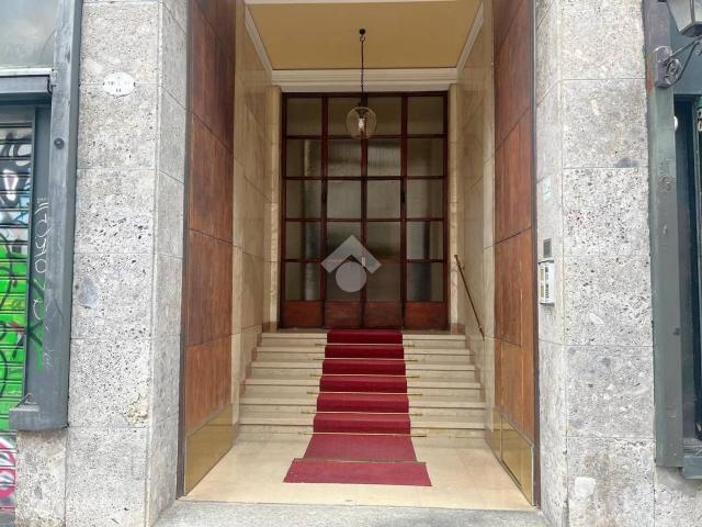 Ufficio in vendita a Municipio 1, Milano